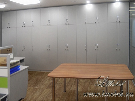 Распашной офисный шкаф «Титан» Распашной офисный шкаф «Титан»