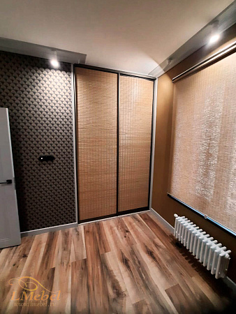 Двери-купе с бамбуком Двери-купе с бамбуком