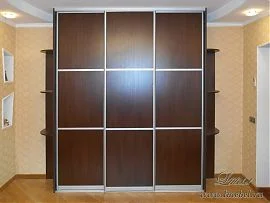 Встроенный шкаф-купе «Барон» с угловыми элементами Встроенный шкаф-купе «Барон» с угловыми элементами