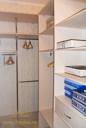 Г-образная гардеробная из ДСП Г-образная гардеробная из ДСП